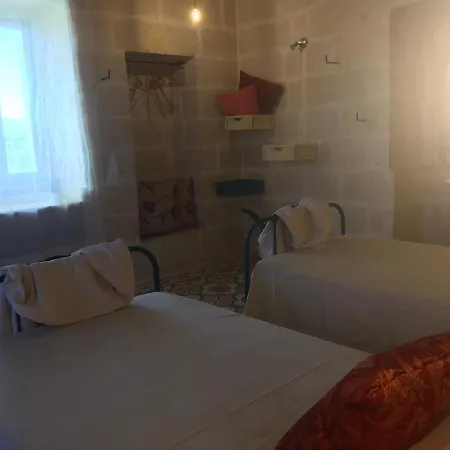 Dar Il-hena Organic Għasri