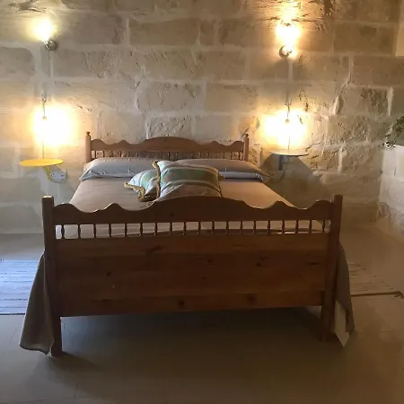 Dar Il-hena Organic Għasri