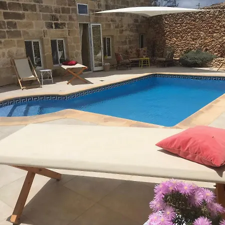 Panzió Dar Il-hena Organic Għasri